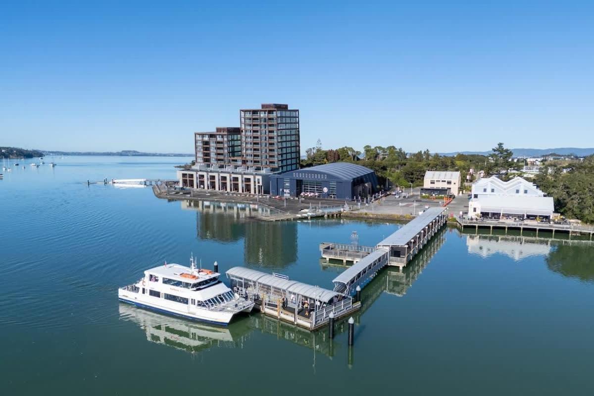 Catalina Bay 2br Work-friendly W Balcony Views Apartment Auckland